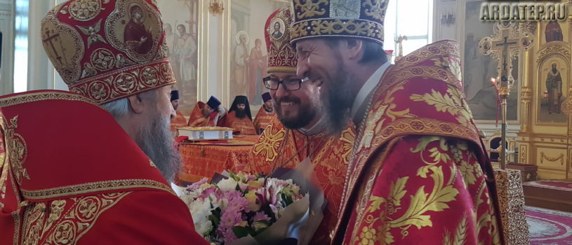 Пасхальная великая Вечерня в Свято-Феодоровском кафедральном соборе города Саранска