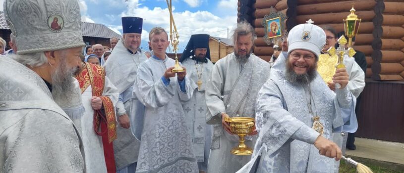 Преображение Господа Бога и Спаса нашего Иисуса Христа в Спасо-Преображенской Спиридоновой мужской пустыни с.Старцев Угол Большеигнатовского района