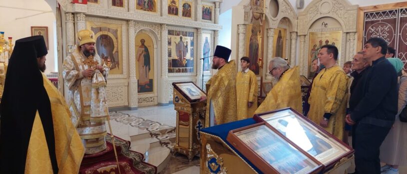 Божественная литургия в Никольском кафедральном соборе г.Ардатова