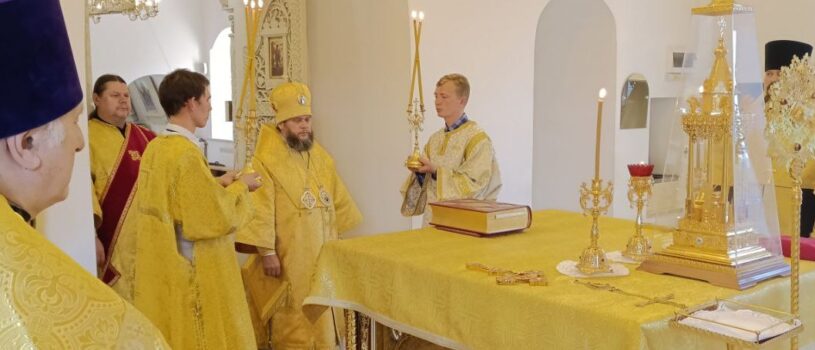 Всенощное бдение в Никольском кафедральном соборе накануне 13-й Недели по Пятидесятнице