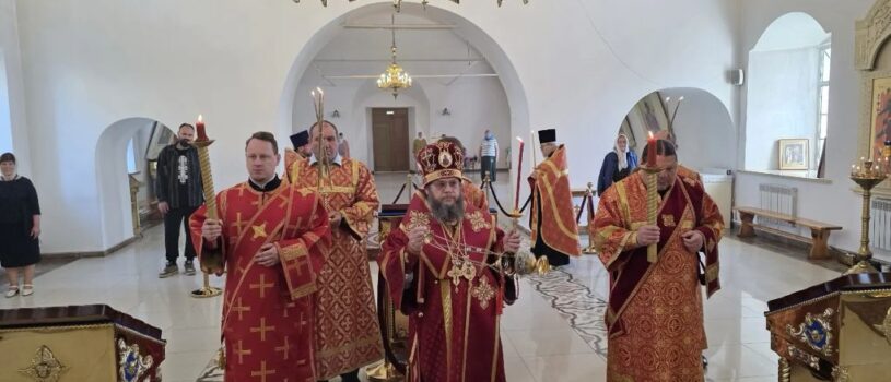 Всенощное бдение в Никольском кафедральном соборе накануне 6-й Недели по Пасхе