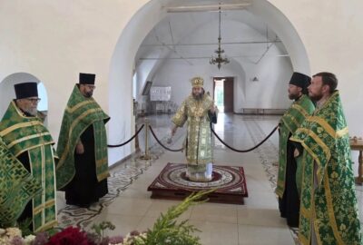 Всенощное бдение в Никольском кафедральном соборе накануне второй годовщины архиерейской хиротонии