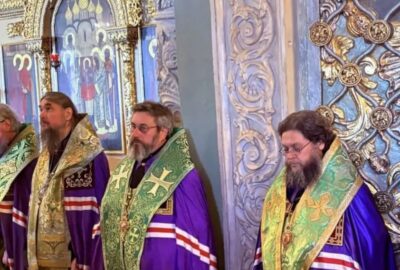 Архипастырь прибыл на праздничные торжества Свято-Троицкой Сергиевой лавры