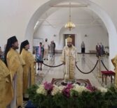 Соборное богослужение в Никольском кафедральном соборе на День Крещения Руси