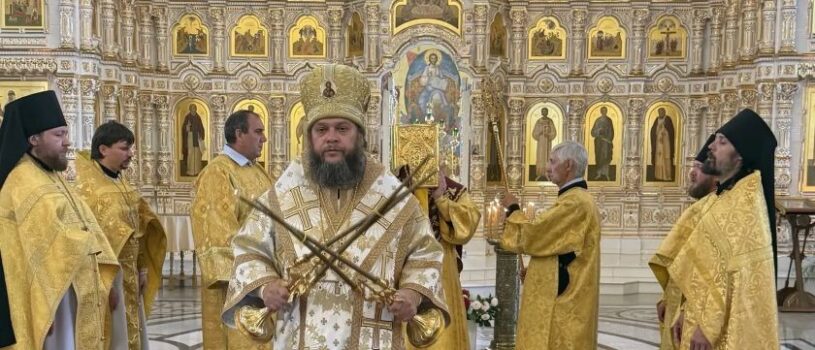 Воскресная Божественная литургия в Андреевском кафедральном соборе п.Атяшево