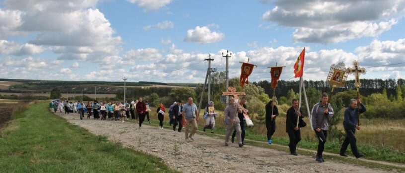 Анонс!  8 июля 2026 года в Паракино Большеберезниковского района пройдет праздничная Литургия и Крестный ход в честь Свв.Петра и Февронии