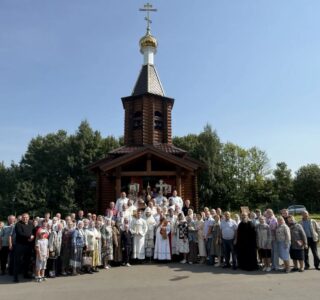 Престольное торжество в Спасо-Преображенской Спиридоновой мужской пустыни с.Горки (Старцев Угол) Большеигнатовского района
