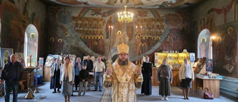 Божественная литургия в Казанско-Ключевской мужской пустыни п.Тургенево Ардатовского района