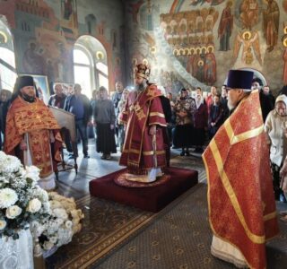 В Казанско-Ключевской мужской пустыни п.Тургенево Ардатовского района прошло отпевание наместника монастыря Схиархимандрита Илариона (Царева)