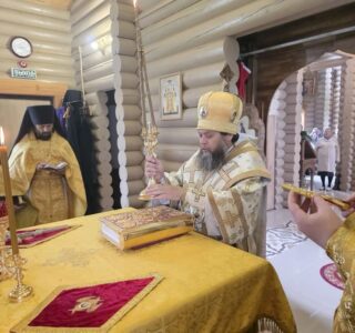 Божественная литургия в храме Новомучеников и Исповедников Церкви Русской г.Ардатова