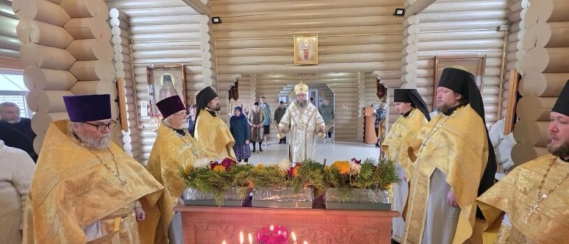 Божественная литургия в храме Новомучеников и Исповедников Церкви Русской г.Ардатова