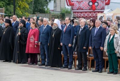 В Ардатове прошел грандиозный национально-фольклорный праздник «Шумбрат, Эрьзя»