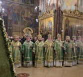 Всенощное бдение в Трапезном храме Свято-Троицкой Сергиевой Лавры