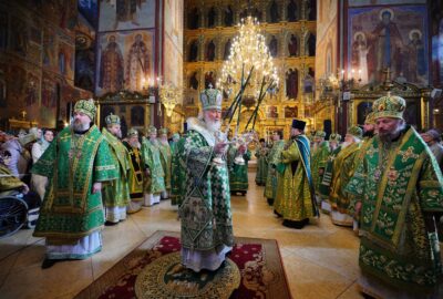 Праздничные торжества в Свято-Троицкой Сергиевой Лавре